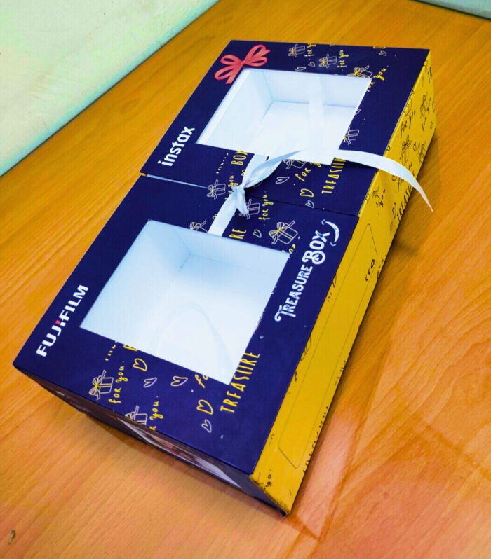 Double Flap Rigid Box with PVC Window